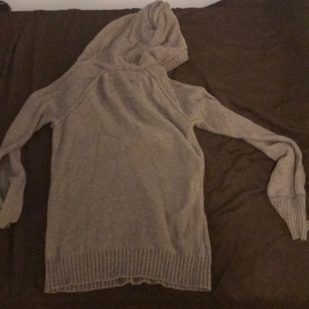 Sweater, gray pullover - Picture 2 of 2